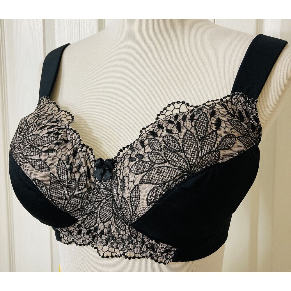Curve Muse Plus Size 36D Minimizer Bra Unlined Wirefree Lace Embroidery